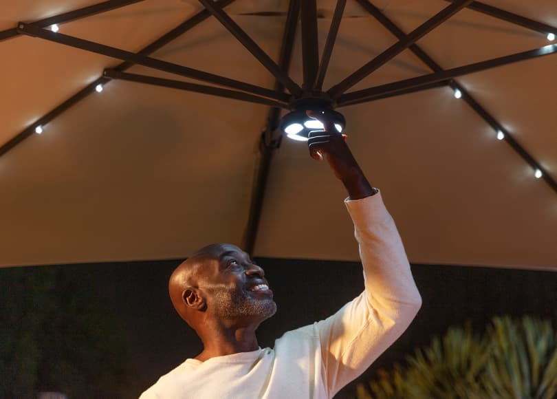 the umbrella with lights and speaker