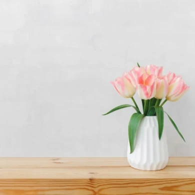 arrange tulips in vase