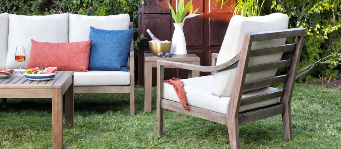 outdoor seating ideas for small spaces
