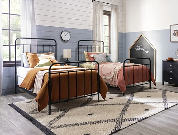 Country-rustic Kids & Teens Bedroom With  Kyrie Black Twin Metal Panel Bed