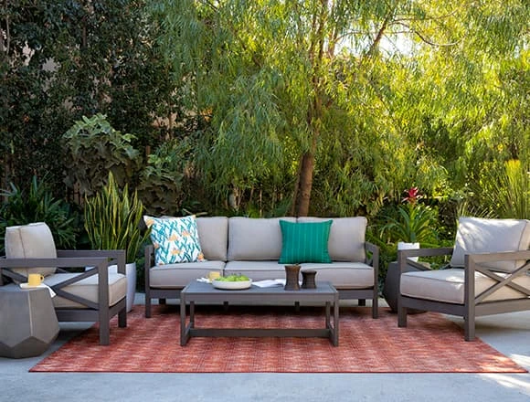 Modern Patio & Backyard with Saint Croix Outdoor 4 Piece Lounge Set
