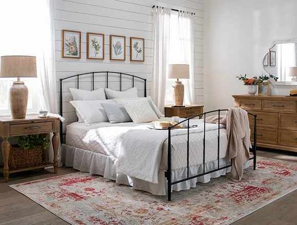 Country Rustic Bedroom With Clara Black Queen Metal Panel Bed