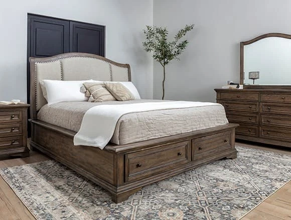 Traditional Bedroom with Chapman Queen Sleigh Bed