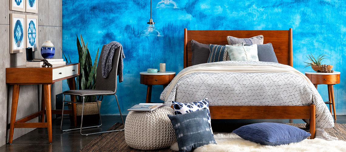 Decorating A Bedroom With Brown And Blue