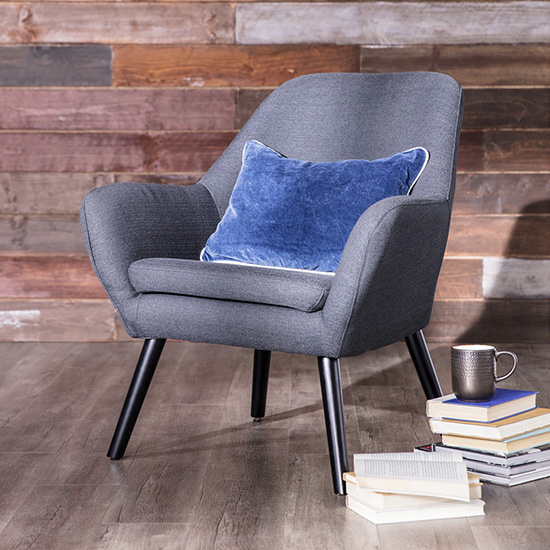 10 Best Reading Chairs for Bookworms: The Official Buying Guide